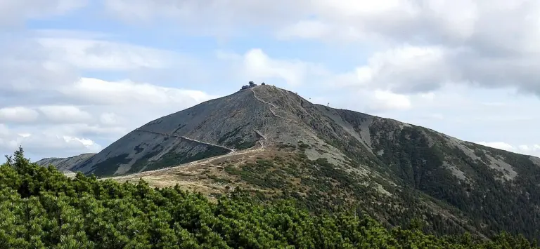 Příběh má šťastný konec.