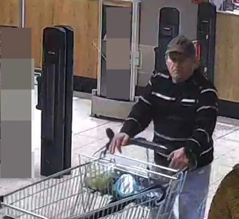 V peněžence byla i platební karta.