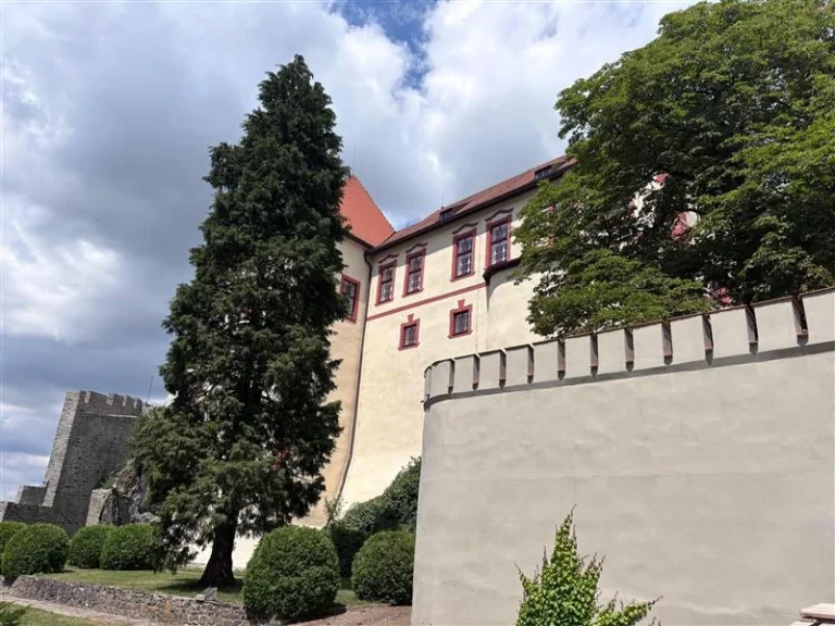 hrad Kámen